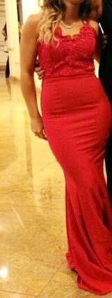 Дълга червена рокля тип русалка
