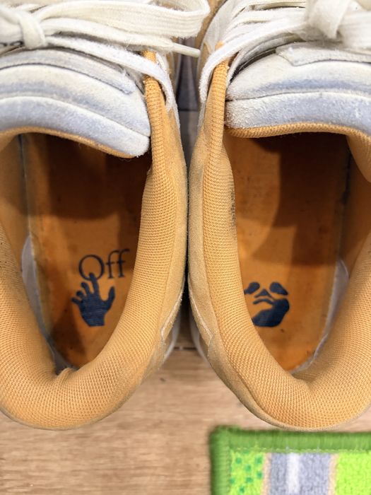 Off-White OOO "44"