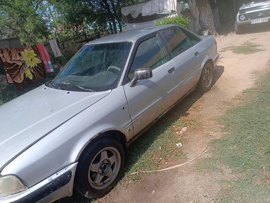 Продам Audi 80 4поколения