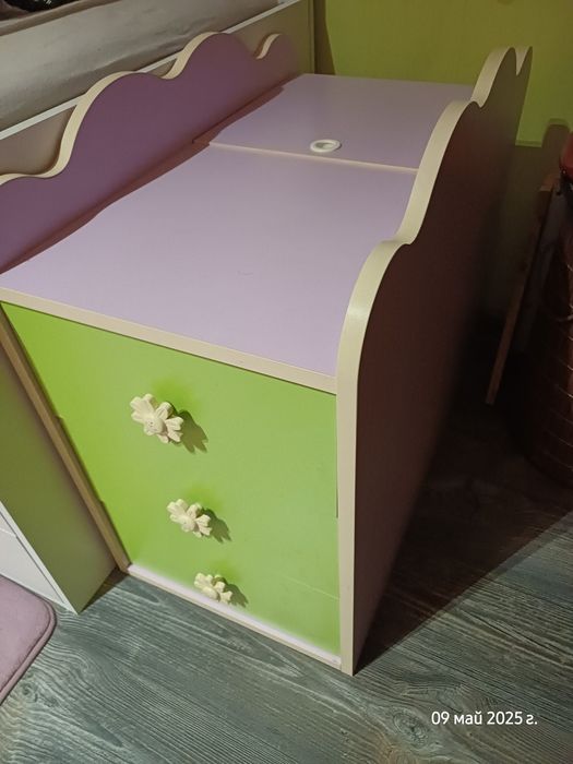 Детско легло /кошара /люлка/бюро комбинирано