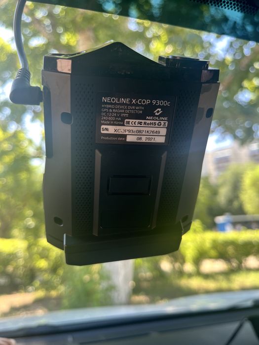 Продам регистратор с радаром ( комбо) Neoline 9300C
