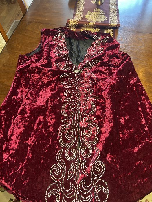 Продам женский чапан