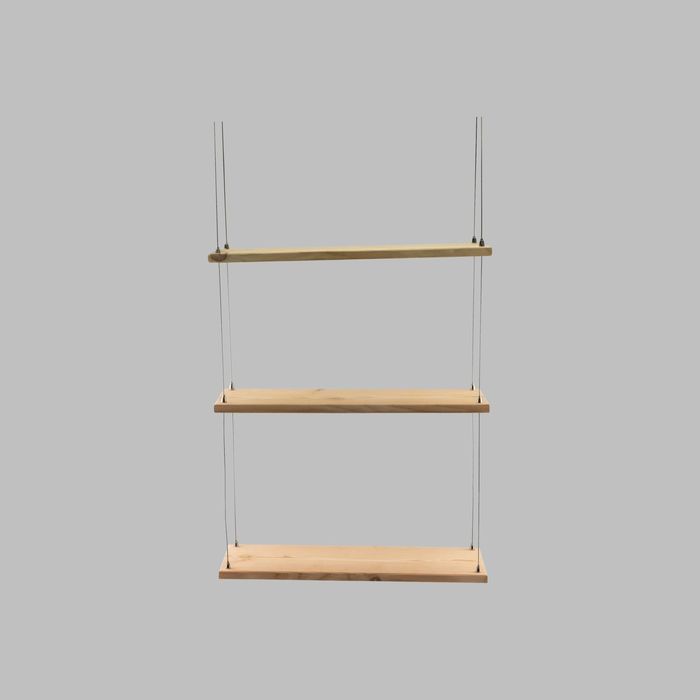 Висяща етажерка с дървени плотове