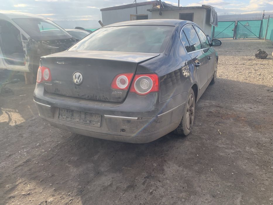 Dezmembrez vw passat b6 2.0tdi bkp