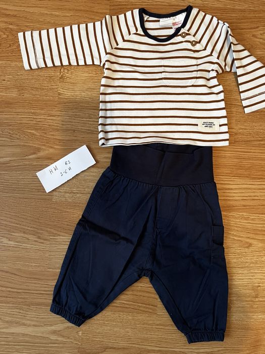 Haine bebe 0-12 luni in stare foarte buna