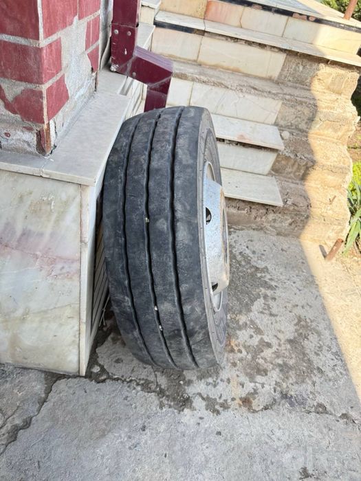 fura balon 235/75R17.5. holati yahwi
