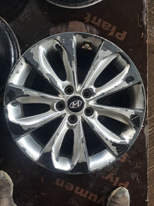 Диски 18 размера Хундай KIA
