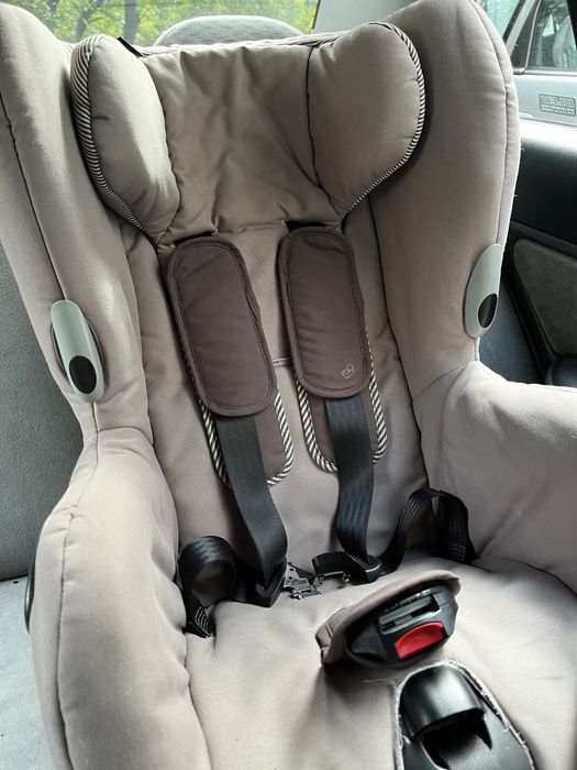 Детско столче за кола Maxi Cosi Axiss