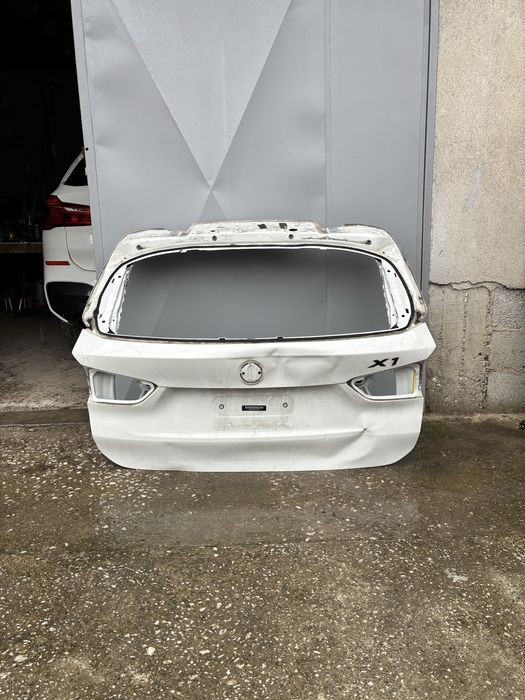 Багажник / заден капак/ пета врата /бмв bmw x1 F48