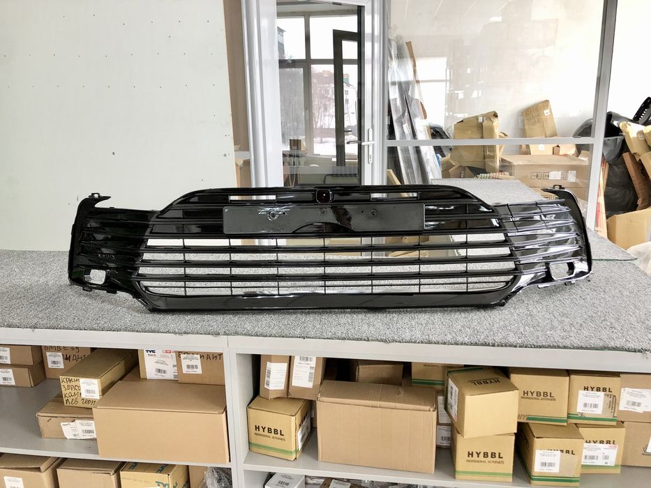 Решетка в бампер Камри 75 Европеец