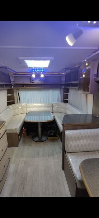 Rulotă Fendt Mayfair 650 (Dublă Axă) – An 2013 – Full Extra / Off-Grid