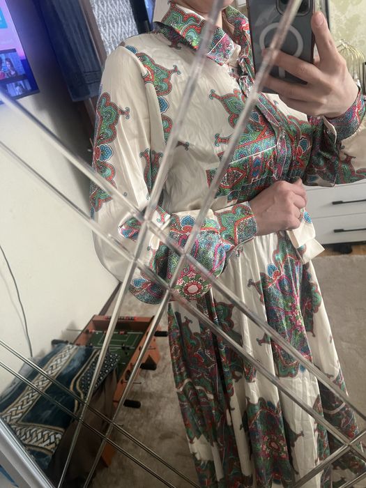 Sholk ko'ylak sotaman