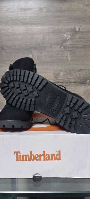 Продам мужские ботинки