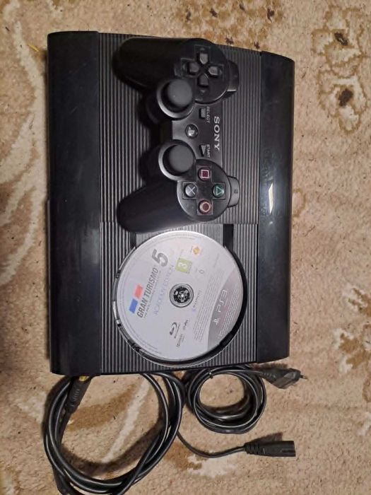 Consola playstation / ps3 super slim 500gb