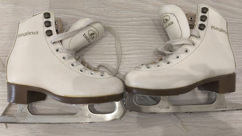 Коньки фигурные Botas Regina gr. 28 размера