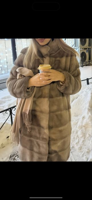 Продам норковую шубу