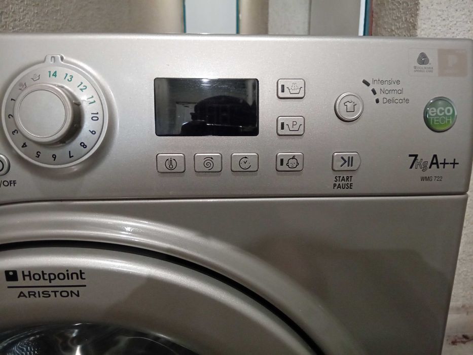 Пералня Ariston Hotpoint WMG 722