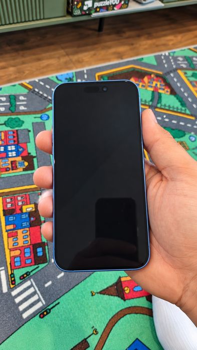 iPhone 16 – stare buna, garantie, liber de retea