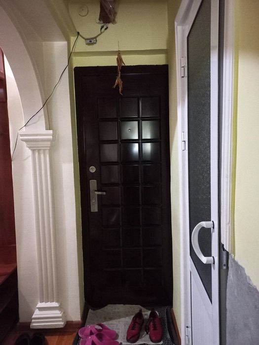 Сдаётся 1 комнатная 2этаж Пр Навои