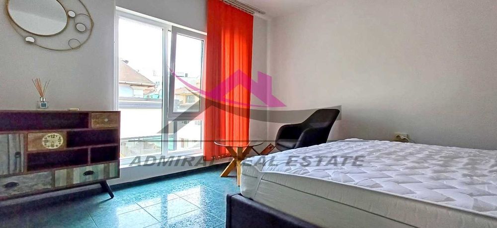 Дава се под наем Тристаен апартамент в Варна, Център - 74 кв.м за 600 € - Снимка #5