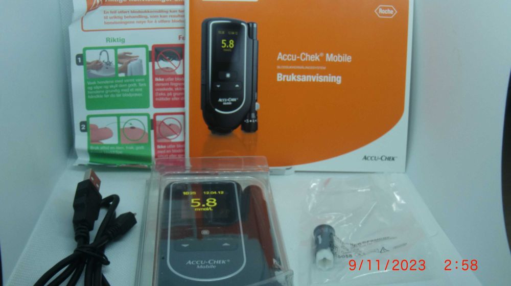 Глюкомери Accu chek