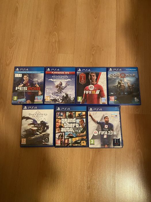 Продавам ps 4 - 140 евро