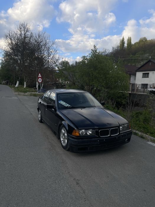 Vand/dezmembrez e36 318i