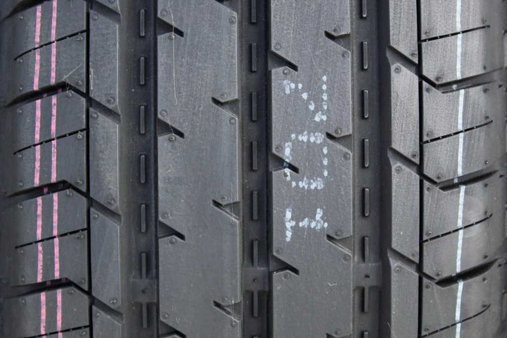 Anvelope vara noi 215/65R16C 109/107T, 8PR, Triangle