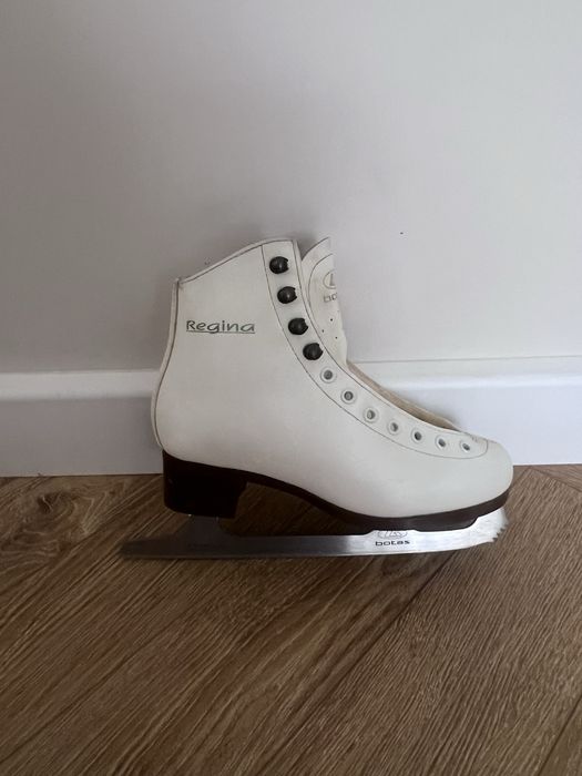 Продам коньки Botas Regina