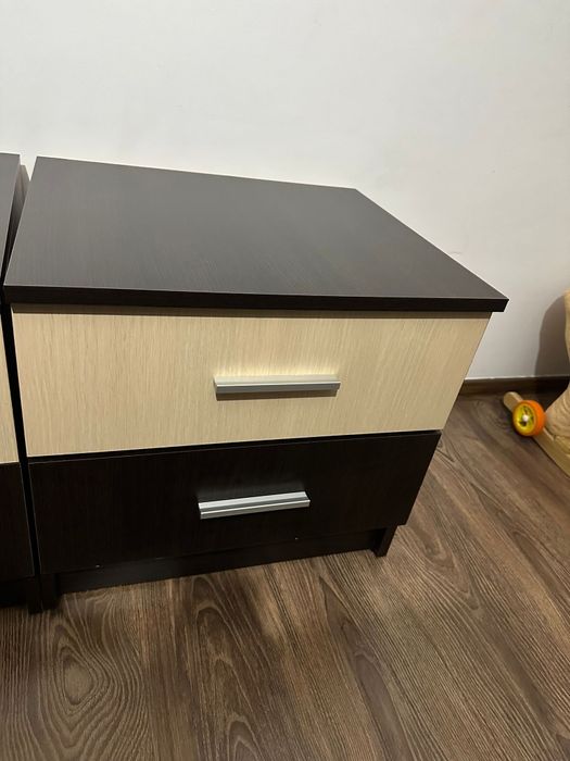 Vând comodă tv+2 noptiere