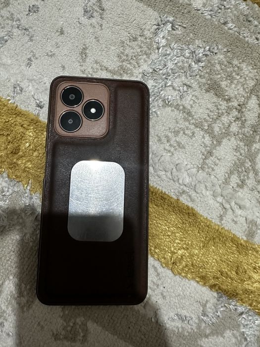 Реальми  нот  50