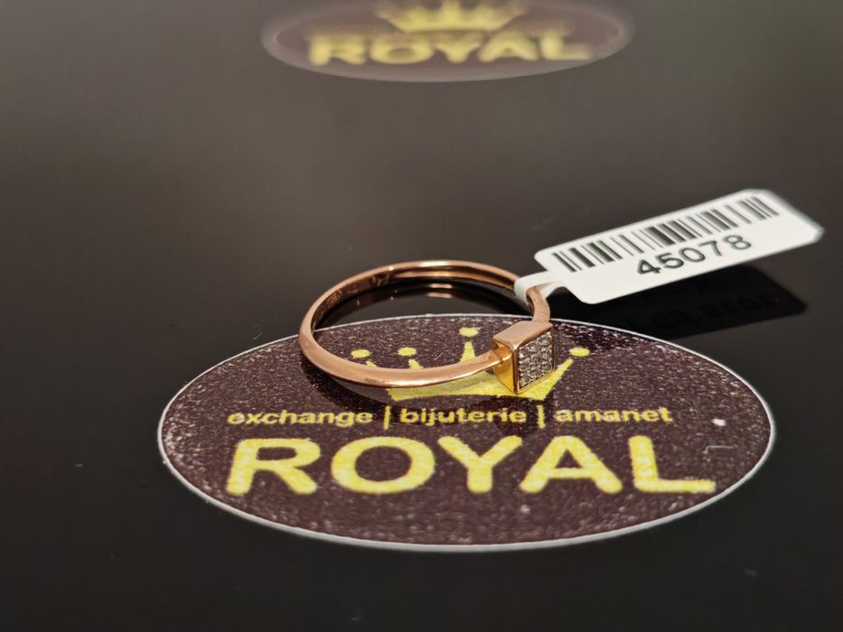 Bijuteria Royal: Inel aur 18k 9 Diamante 1.46 gr
