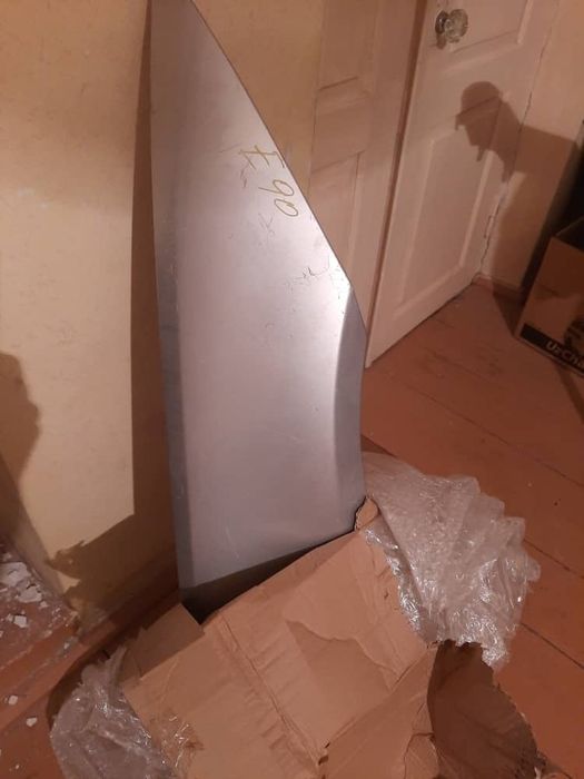 Переднее правое крыло на BMW Е90