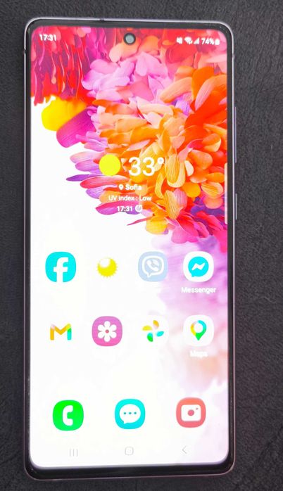 Samsung Galaxy S20 FE lavender