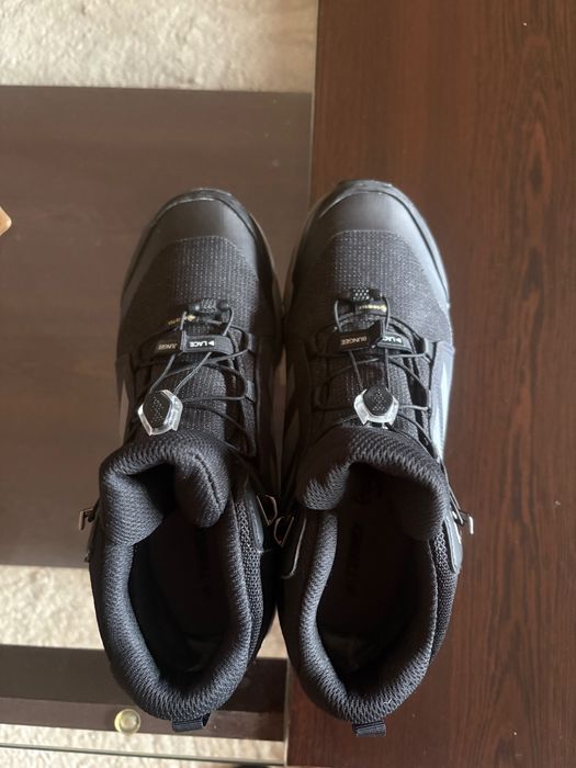 Зимни обувки и боти