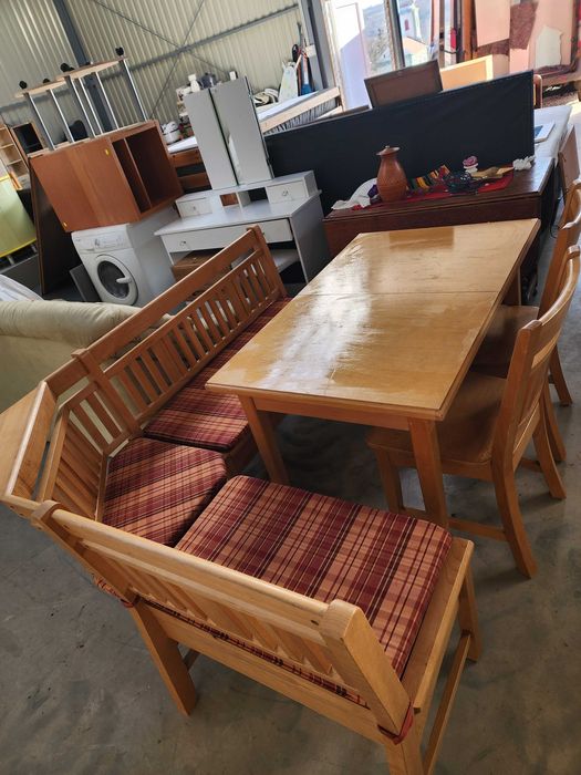 Set Complet Bucătărie/Dining • Colțar, Masă și 2 Scaune