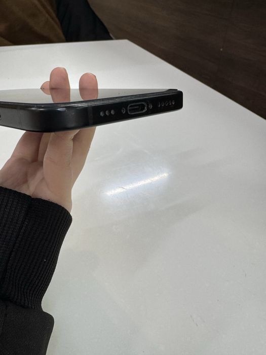 Iphone 15 в идеальном состоянии