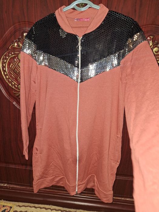 Двойка янги кийилмаган