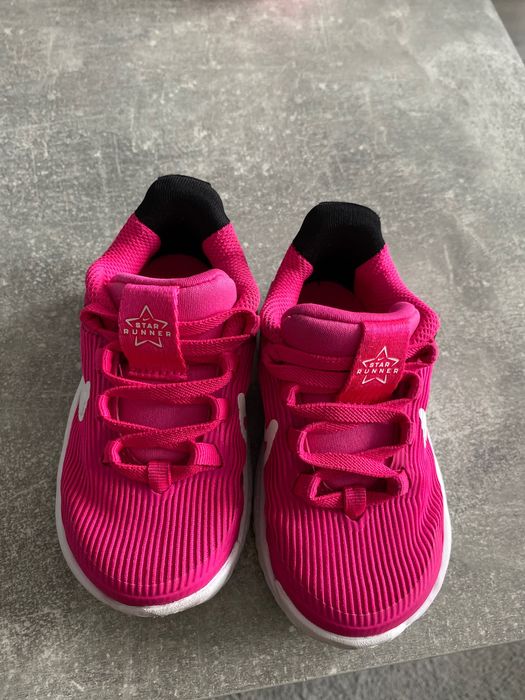 Оригинални маратонки Nike 22 номер 12см стелка