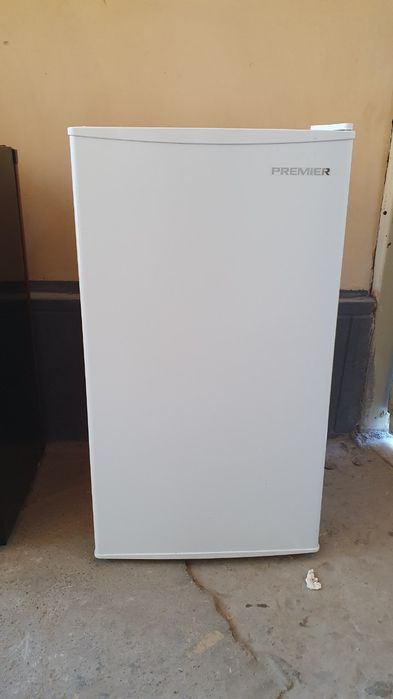 Мини халадилниклар сотилади озгина ишлаган уста ку'рмаган