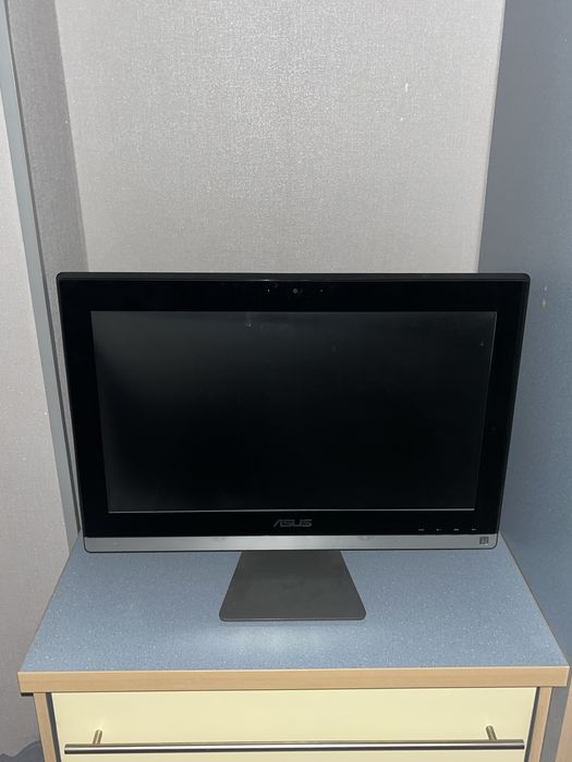 Продам Моноблок Asus