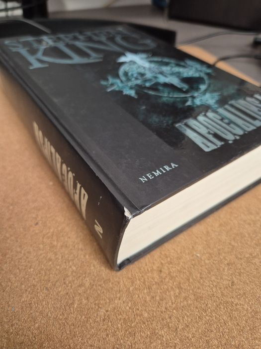 Apocalipsa - Stephen King - Ediția cartonată Nemira 2011