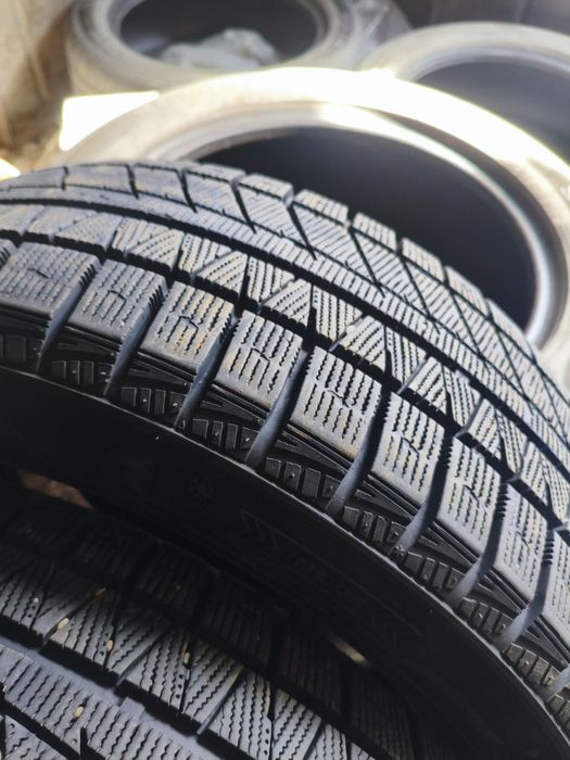 Продам шины всесезоные r18