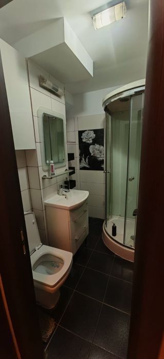 2 camere,zona Zahana