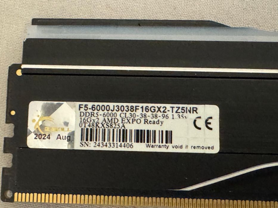 Kit RAM G.Skill Trident Z5 Neo RGB 32GB 2 x 16GB DDR5 6000 Mhz CL30 EXPO