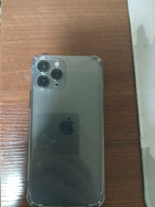 Обменяю айфон 11 про