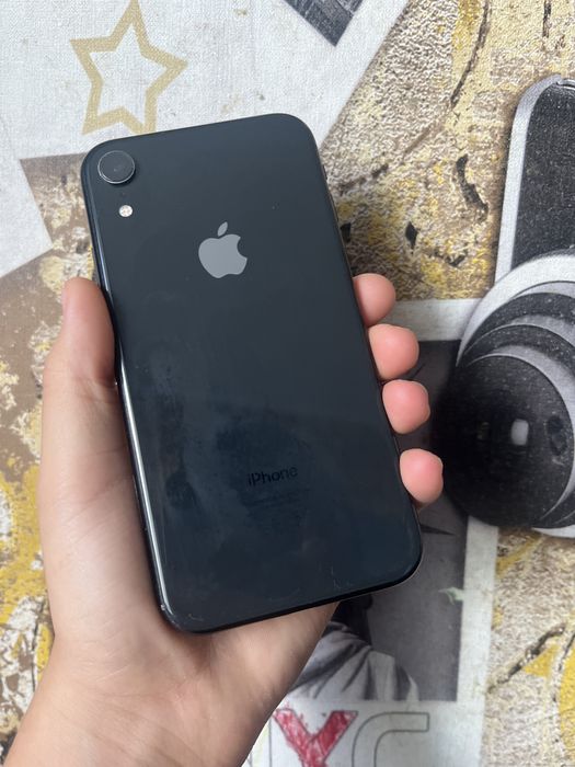 Продам Iphone XR