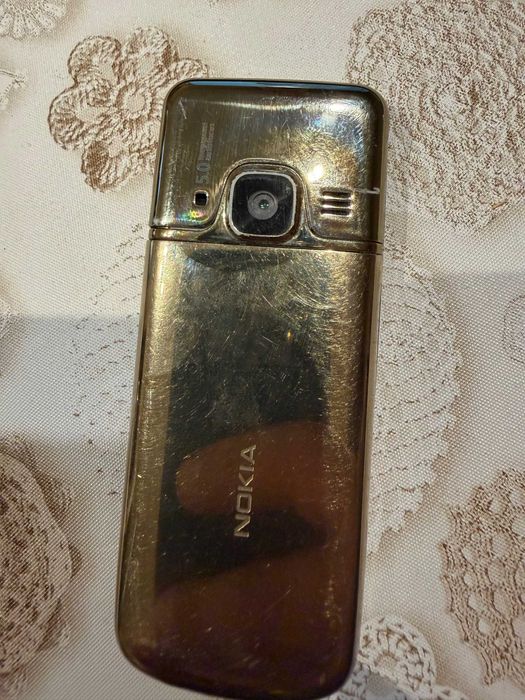 Продавам два броя телефони НОКИЯ