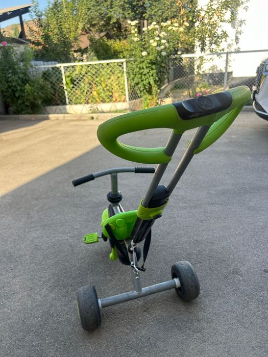Трёхколёсный велосипед