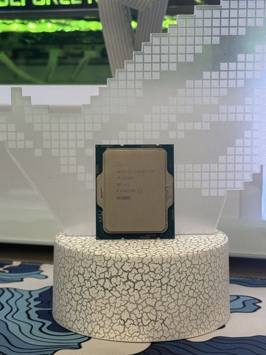 Процессор intel i7 12700